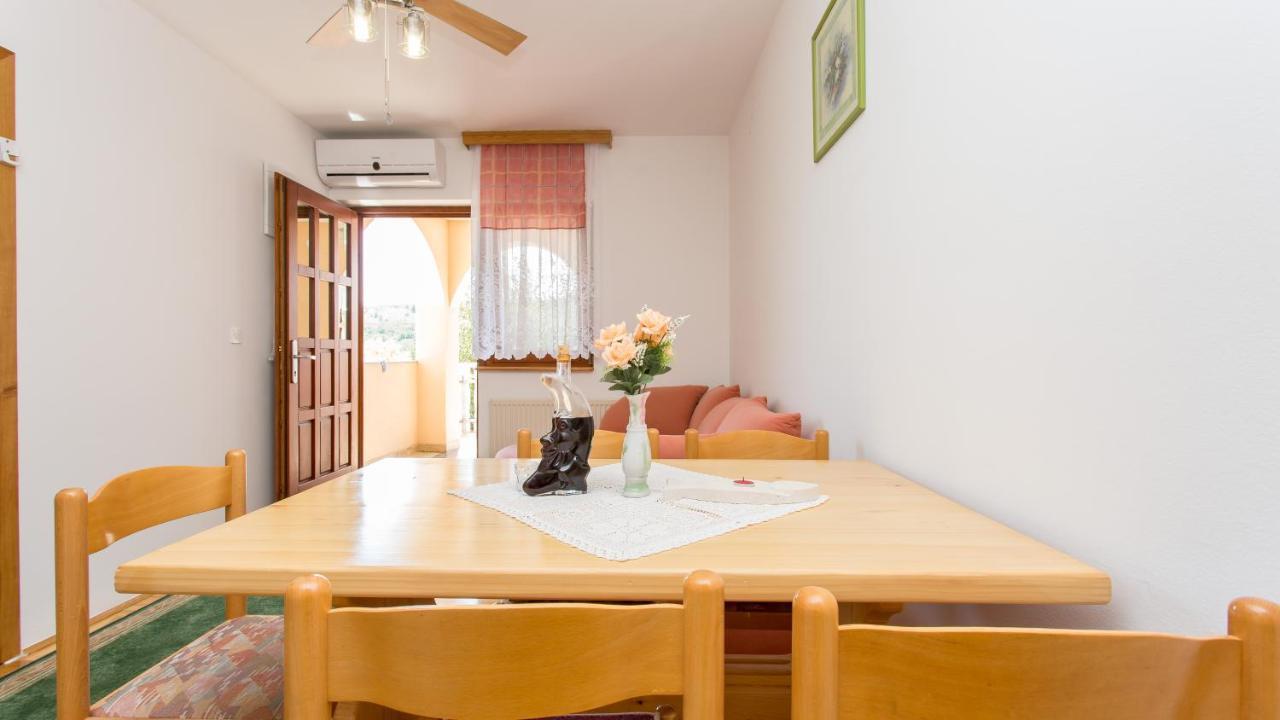 Apartment Branko ชิโล ภายนอก รูปภาพ