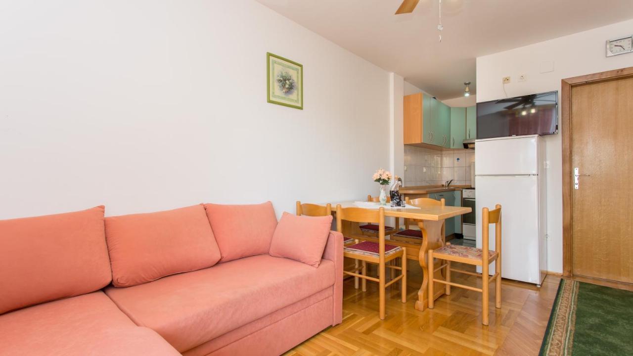 Apartment Branko ชิโล ภายนอก รูปภาพ
